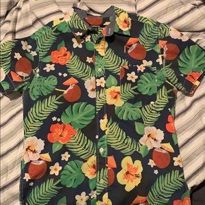 Hawiian button down shirt